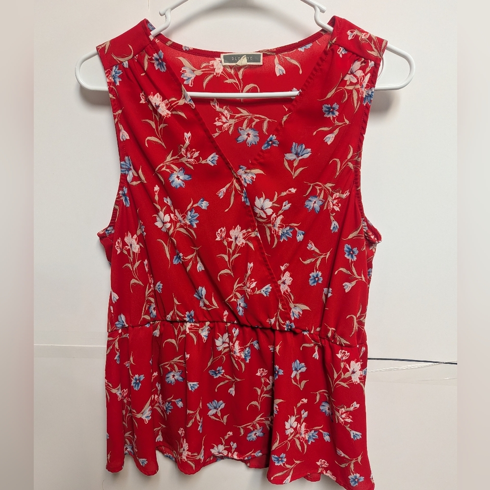 Pleione Red Floral V-Neck Faux-Wrap Peplum Tank Top - Size Medium